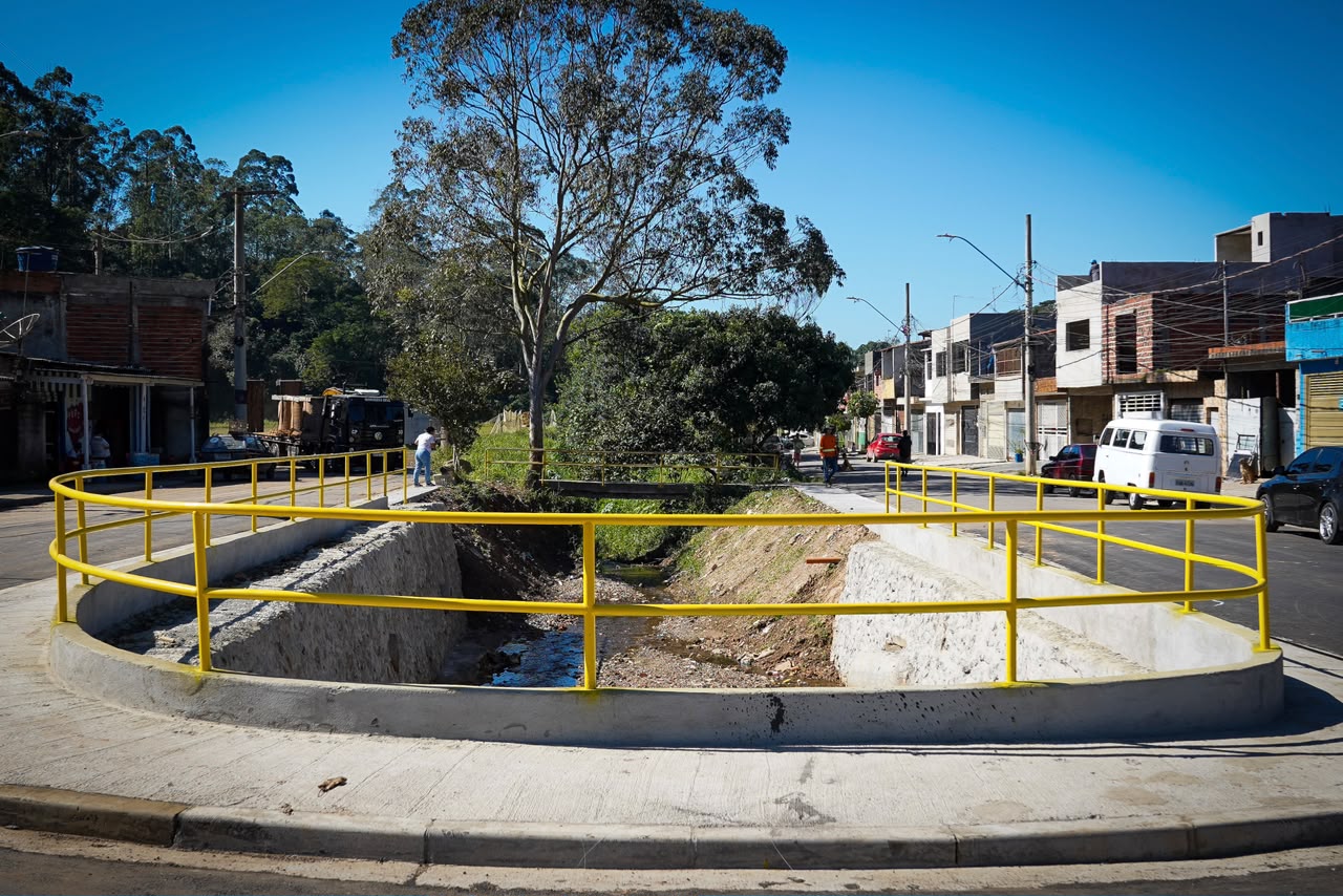 Jardim das Flores ganha nova infraestrutura com conclusão de obra de canalização