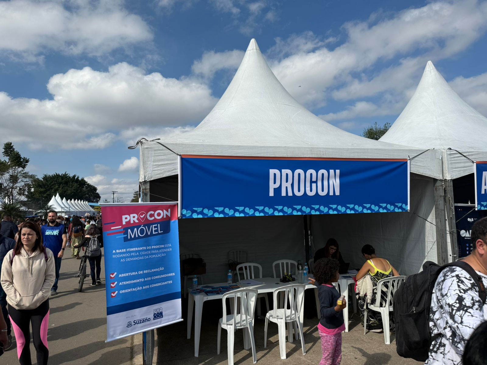 Procon de Suzano leva unidade móvel à Festa das Águas no Max Feffer
