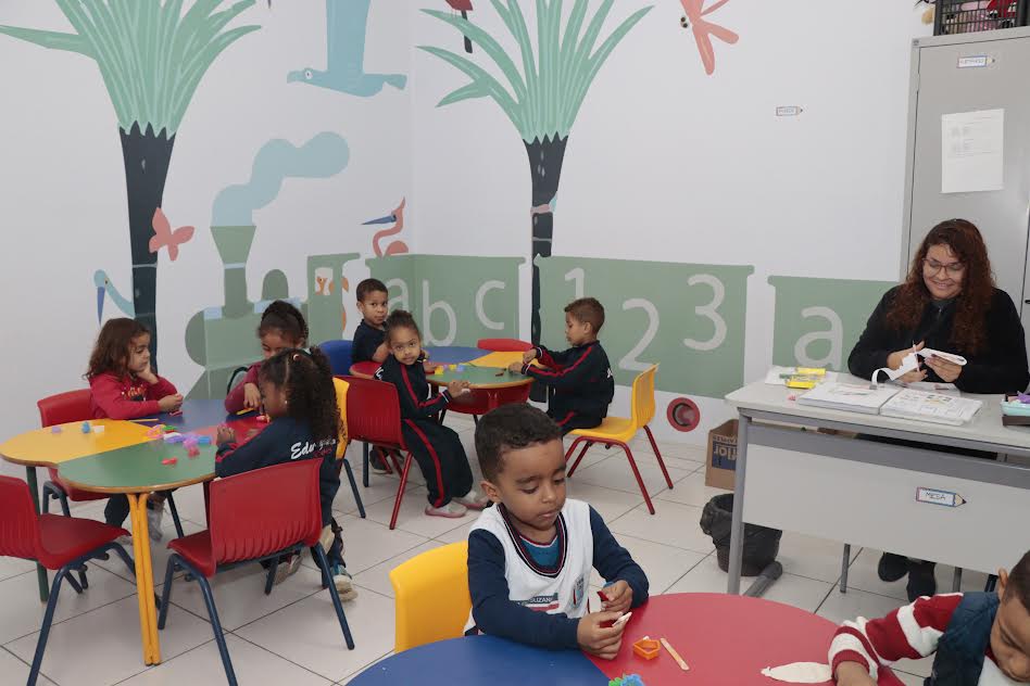 Educação inicia segundo semestre letivo com mais de 26 mil alunos em Suzano