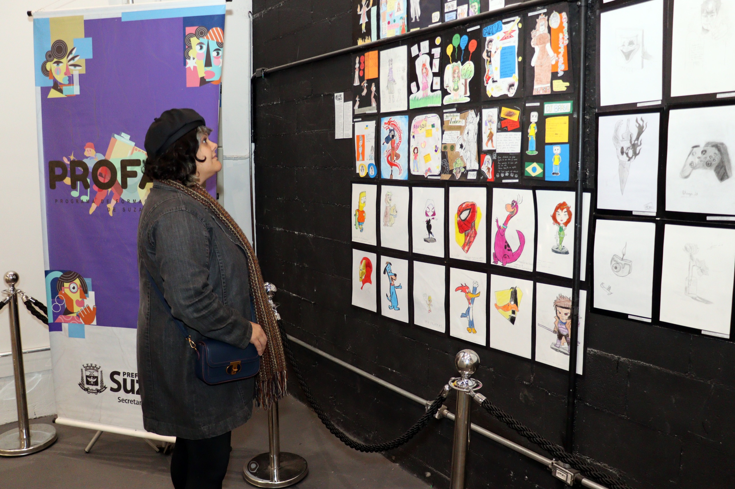 Profart reúne 200 obras de alunos em exposição no Suzano Shopping
