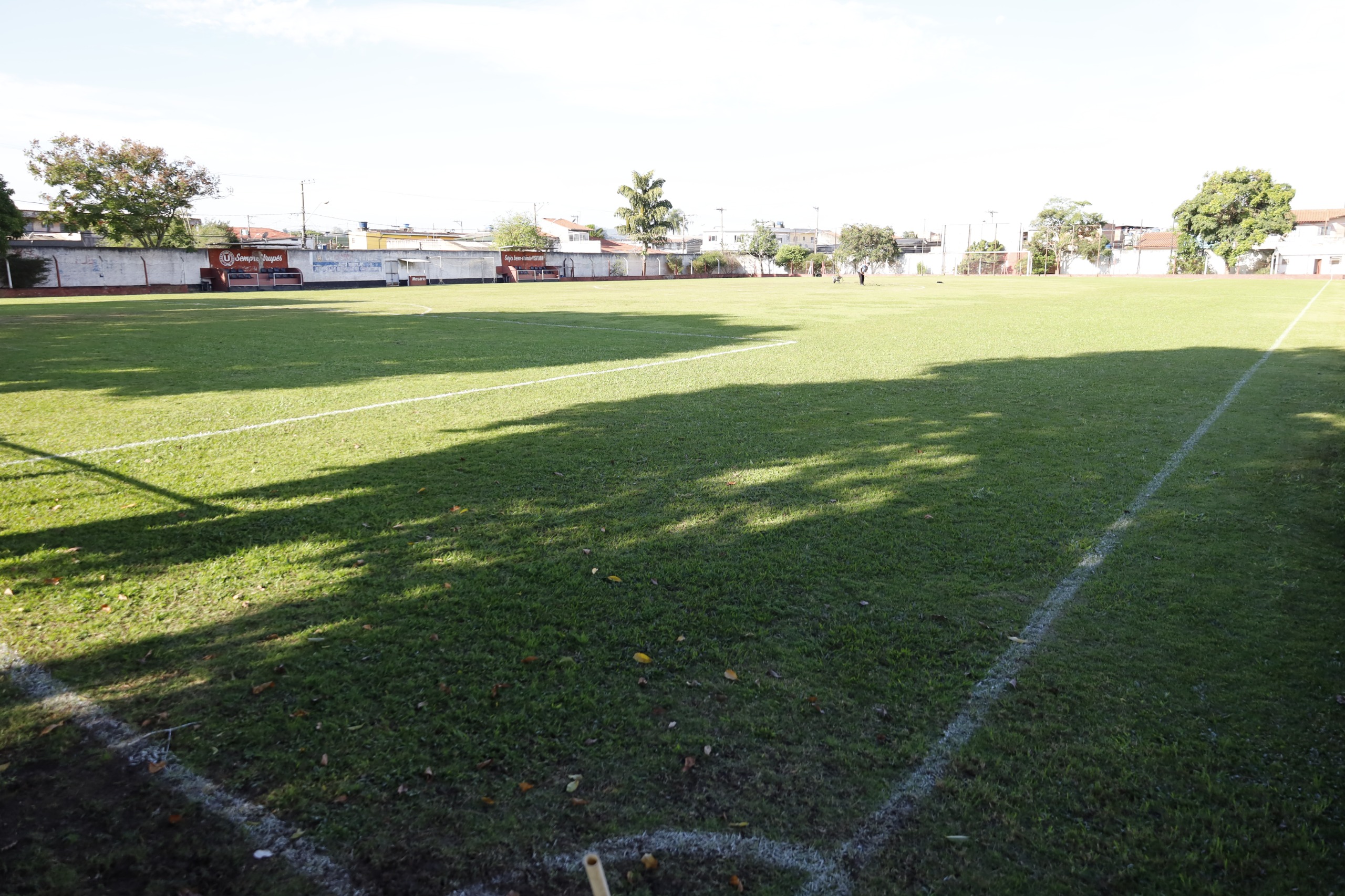 Clube Urupês abre inscrições para aulas esportivas gratuitas em Suzano
