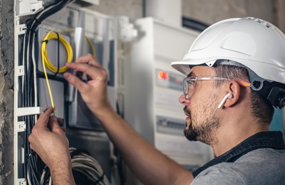 Itaquá abre inscrições para curso gratuito de manutenção elétrica com ar-condicionado