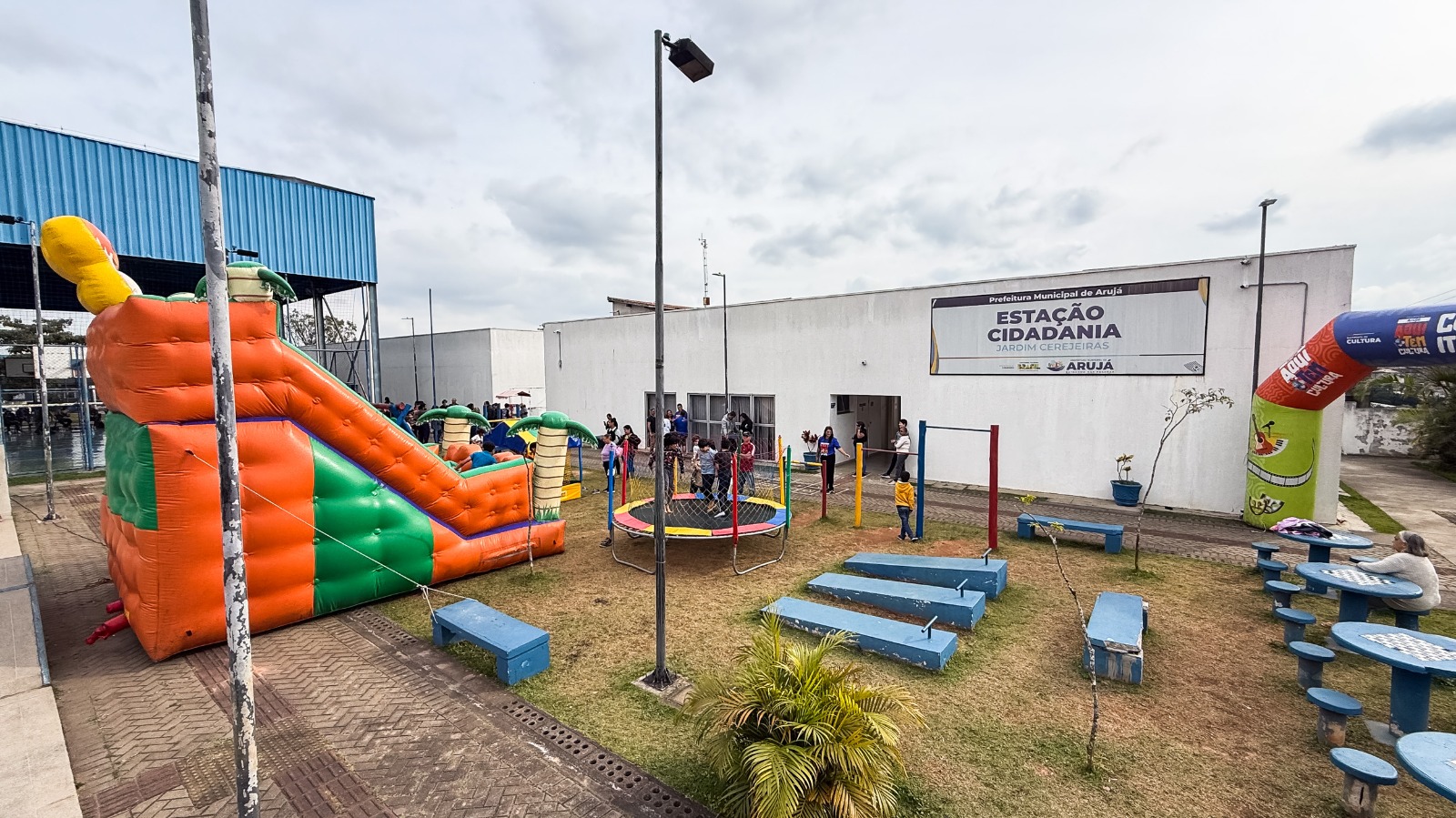 7º aniversário da Estação Cidadania de Arujá reúne cultura, esporte e lazer