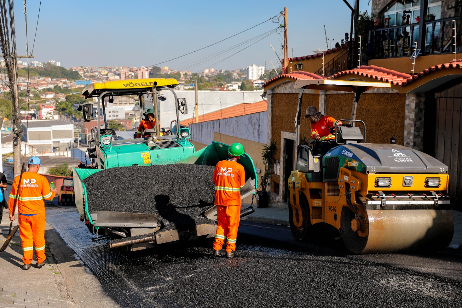 Recapeamento em Ferraz de Vasconcelos conclui primeira etapa do programa