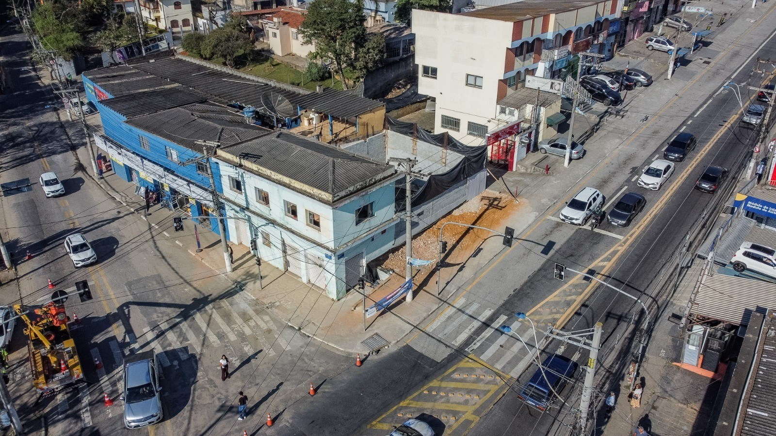 Interdição na rodovia Alberto Hinoto começa para obras da Sabesp em Itaquaquecetuba