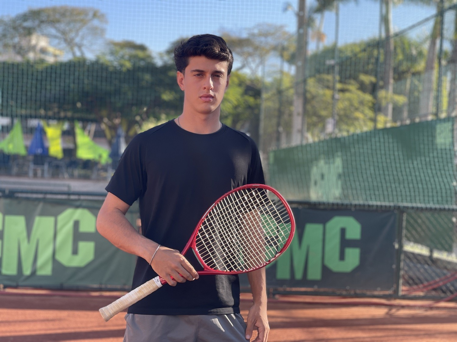 Atleta mogiano conquista bolsa esportiva em universidade dos Estados Unidos
