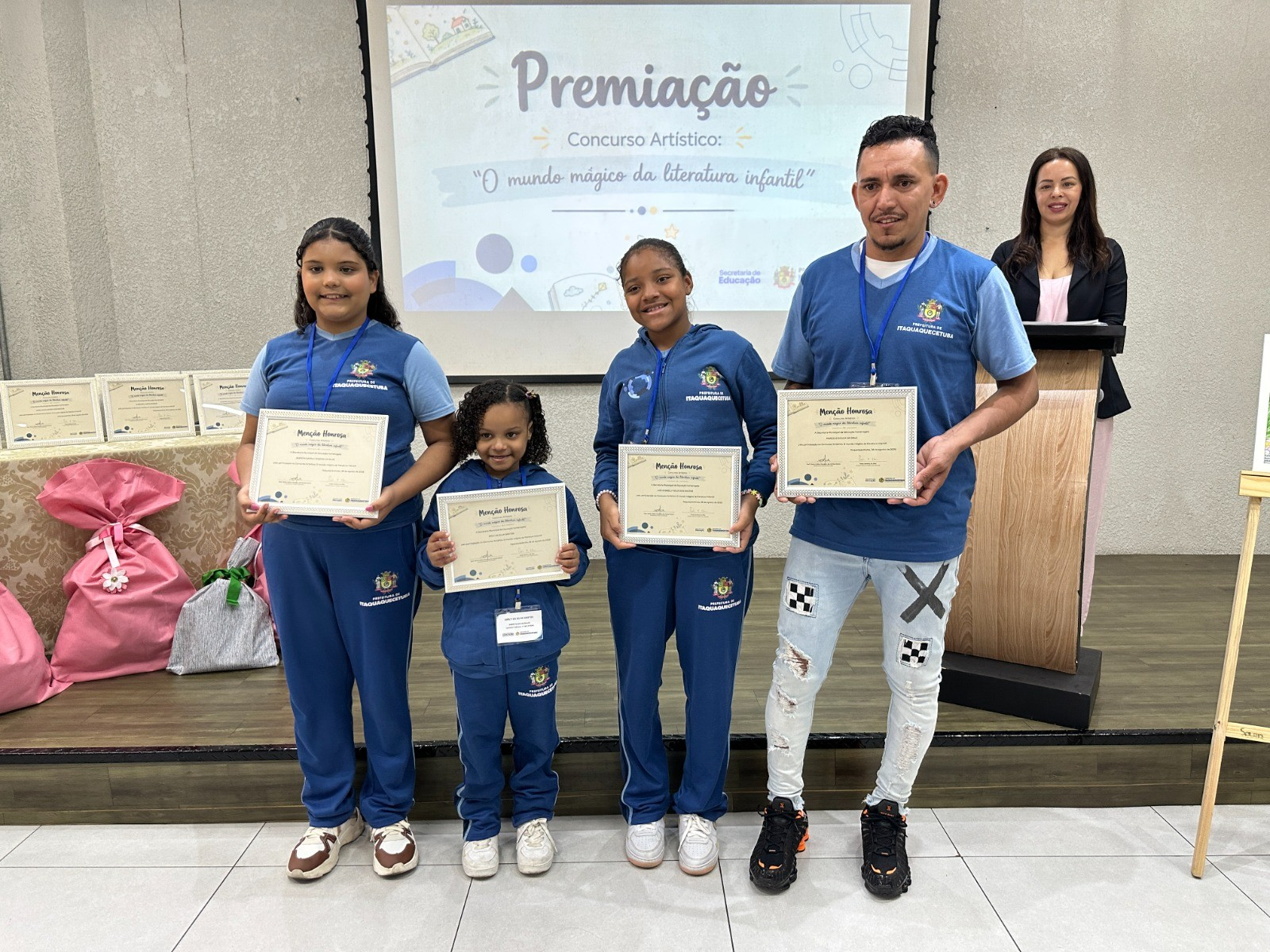 Desenhos de estudantes de Itaquá vão estampar capas dos kits escolares de 2027