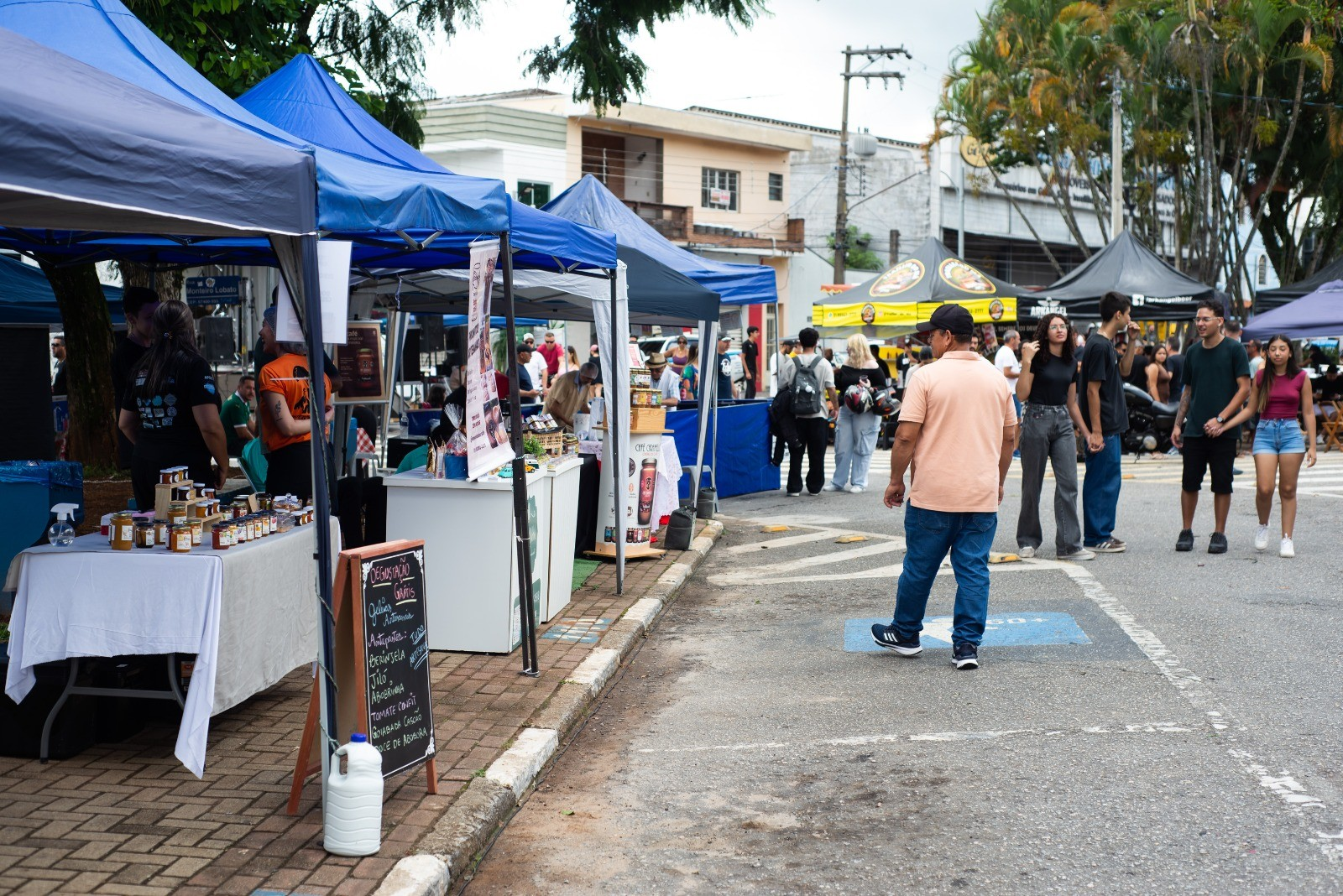 Arujá realiza Feira do Microempreendedor e Encontro de Antiguidades neste domingo (20)